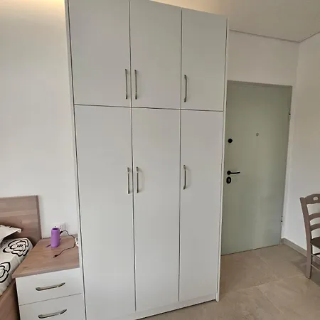 Pearl Sea View Apartmán